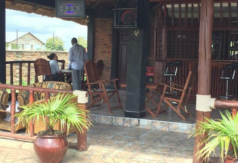 ホテル La Vista Garden