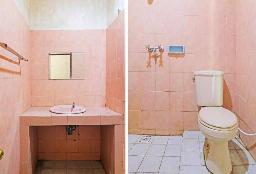 酒店 Oyo 90382  Sarah Sukabumi