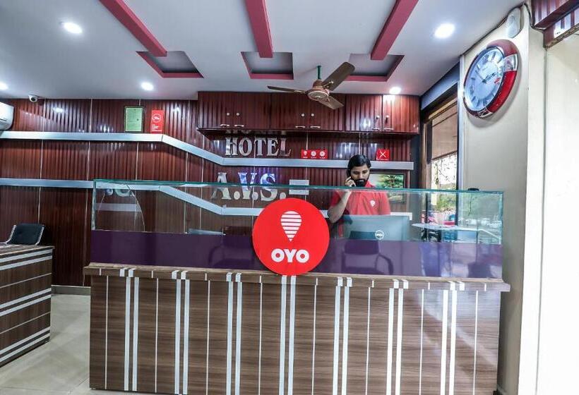 호텔 Oyo 9930  Avs Residency