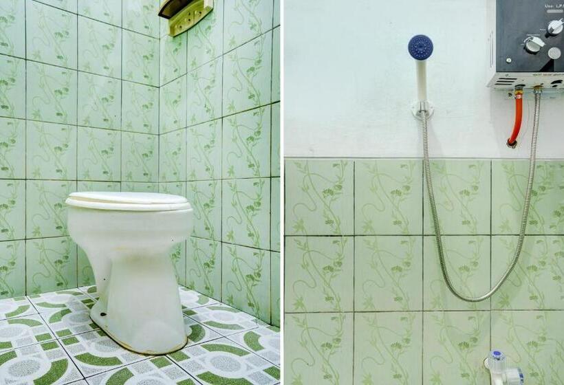 호텔 Oyo Ii3676 Wisma Al-fahmi Syariah