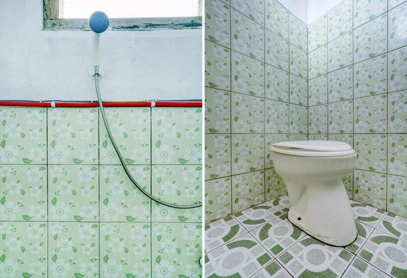 호텔 Oyo Ii3676 Wisma Al-fahmi Syariah