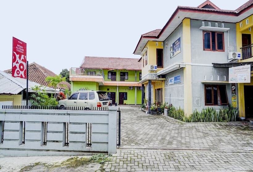 호텔 Oyo Ii3676 Wisma Al-fahmi Syariah