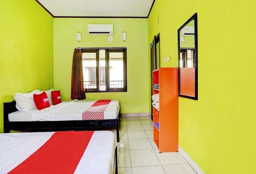 호텔 Oyo Ii3676 Wisma Al-fahmi Syariah