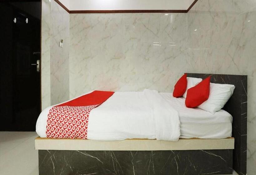 בית מלון כפרי Guru Comforts Belur