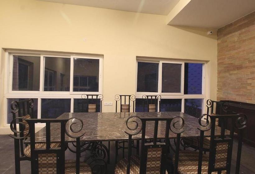 호텔 Temple Tree Residence