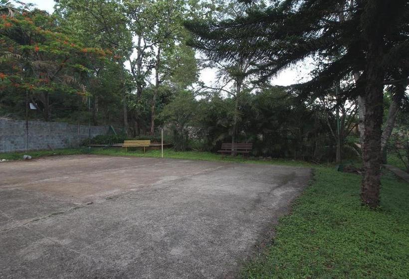 호텔 Temple Tree Residence