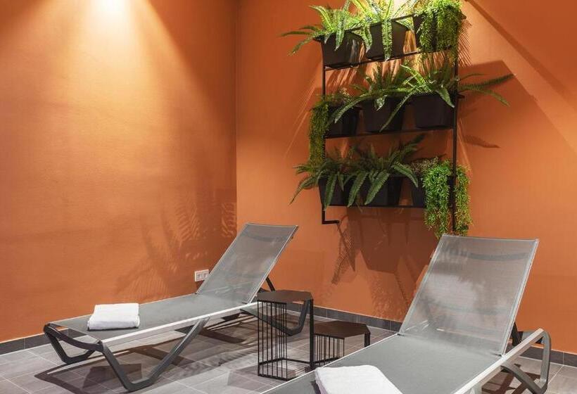 هتل Holiday Inn   The Niu, Amity Potsdam, An Ihg