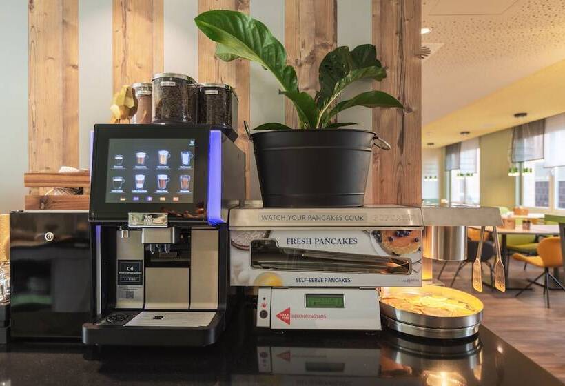 Отель Holiday Inn   The Niu, Mill Cologne Mülheim, An Ihg