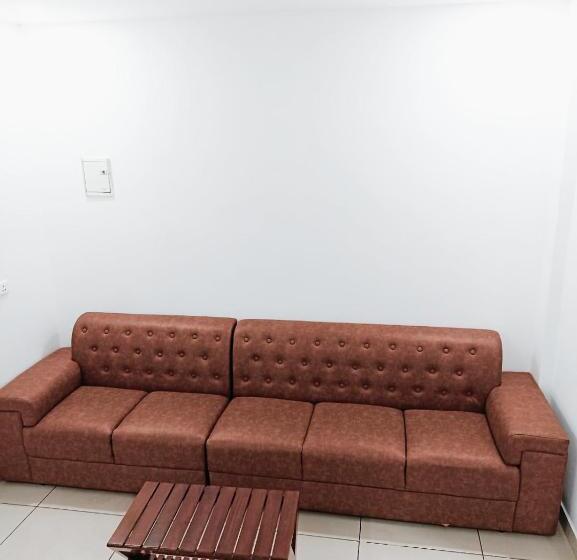 Отель Thekkumpuram Residency