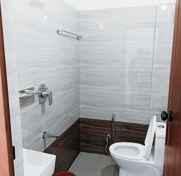 Отель Thekkumpuram Residency