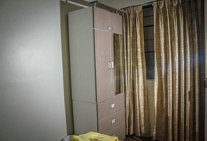 هتل Virgen Del Carmen Huaraz