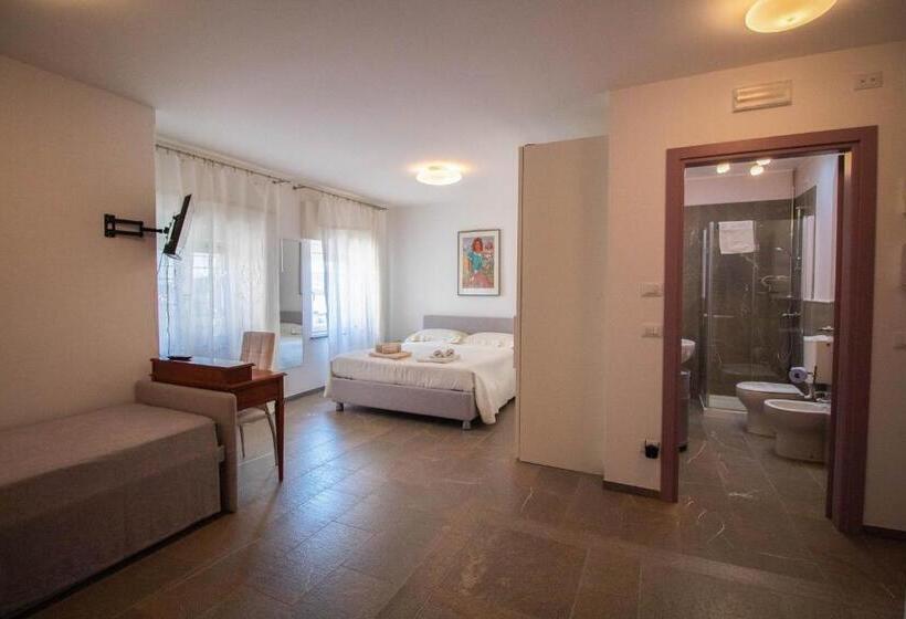 פנסיון Bed Adelaide