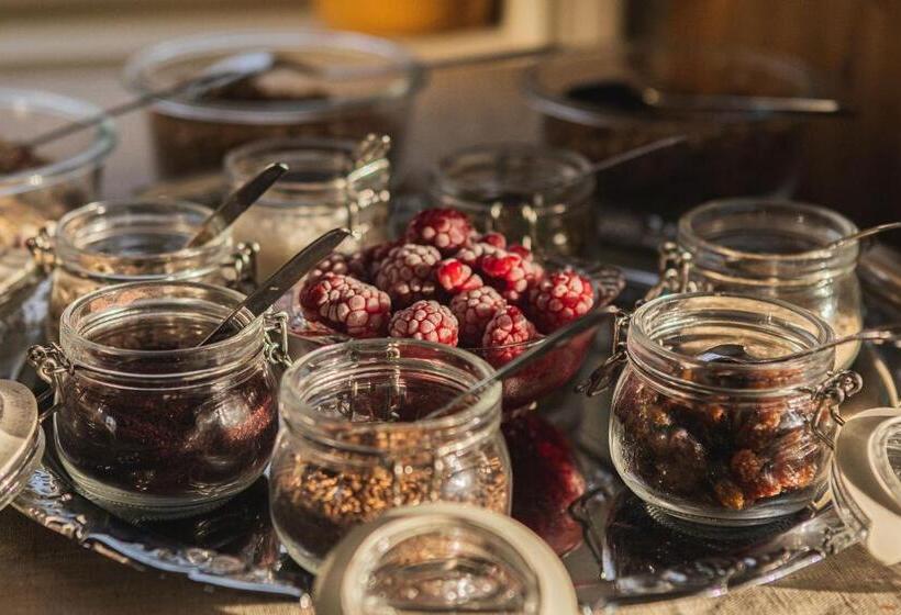 ペンション Brändö Bike And Bed