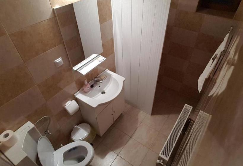 بنسيون Casa Presecan