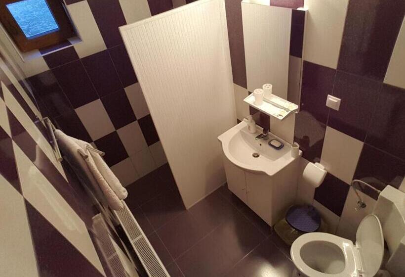 펜션 Casa Presecan