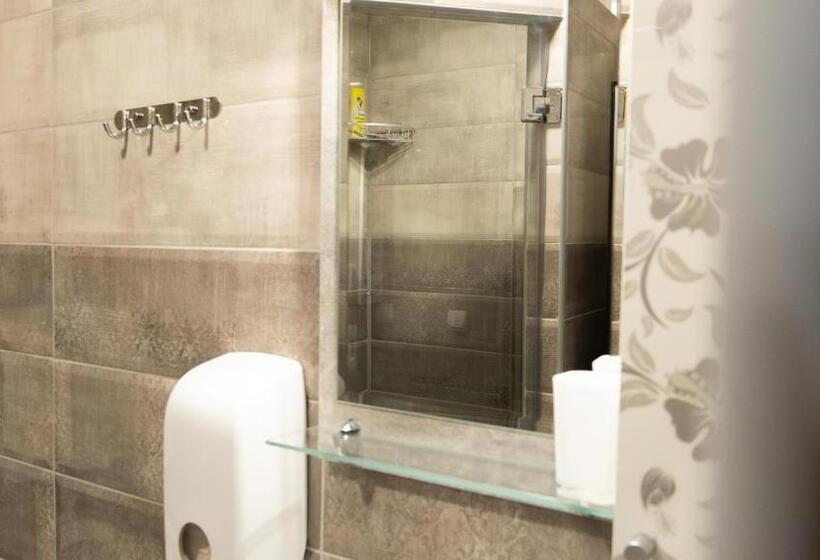 پانسیون Casablanca