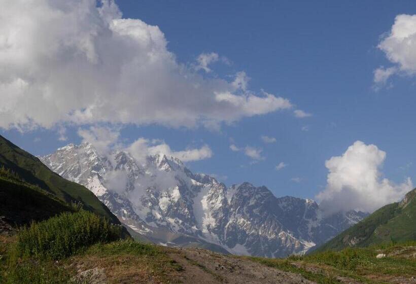 پانسیون Chazhashi Guesthouse