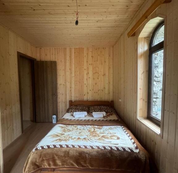 پانسیون Chazhashi Guesthouse