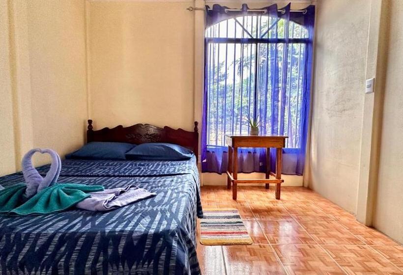 پانسیون El Manantial De Corcovado