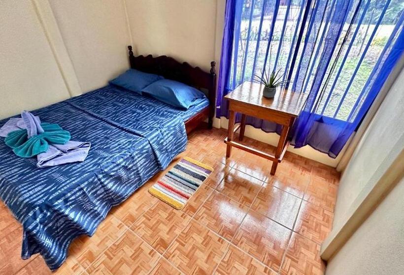 پانسیون El Manantial De Corcovado