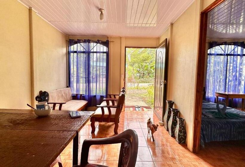 پانسیون El Manantial De Corcovado