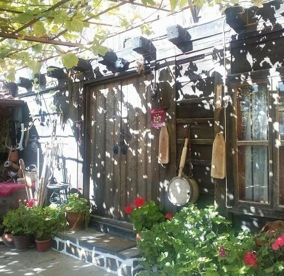 بنسيون Guest House Polah Ot Minaloto