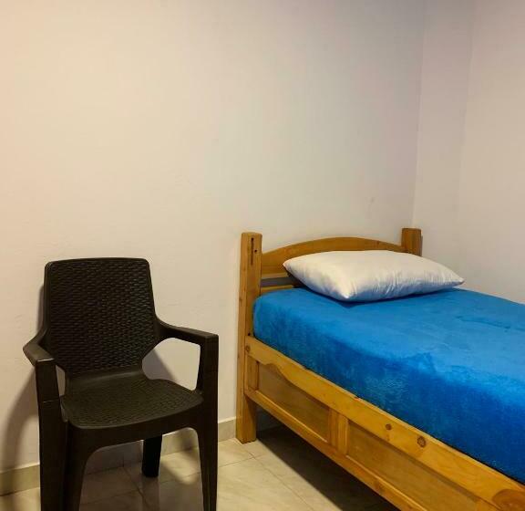 פנסיון Habitación Cercana Al Aeropuerto