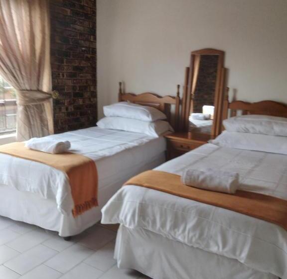 Пансион Hamba Kancane Ma Africa Guest House