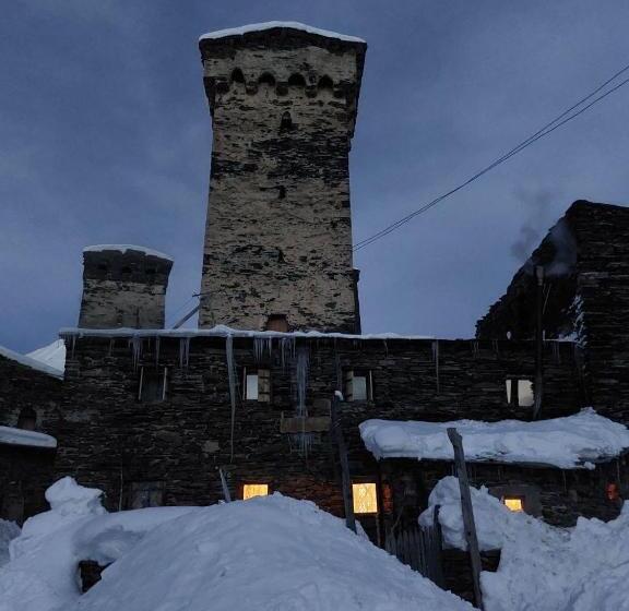 پانسیون Old House