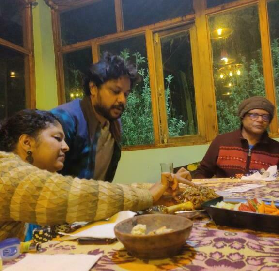 Пансион Parvati Tales