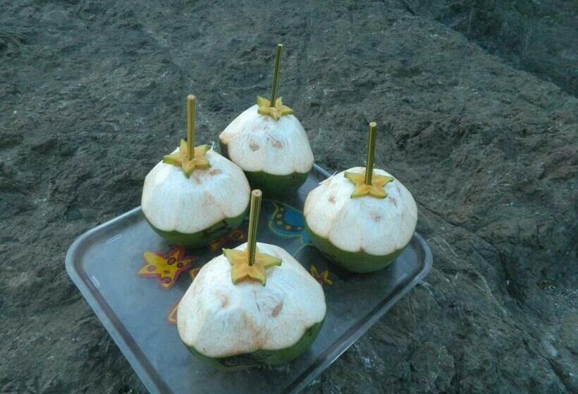 ペンション Peñas De Guachalito