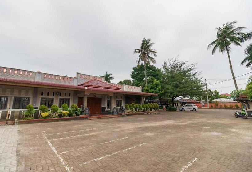 膳宿费 Reddoorz Plus @ Setiabudi Medan 4