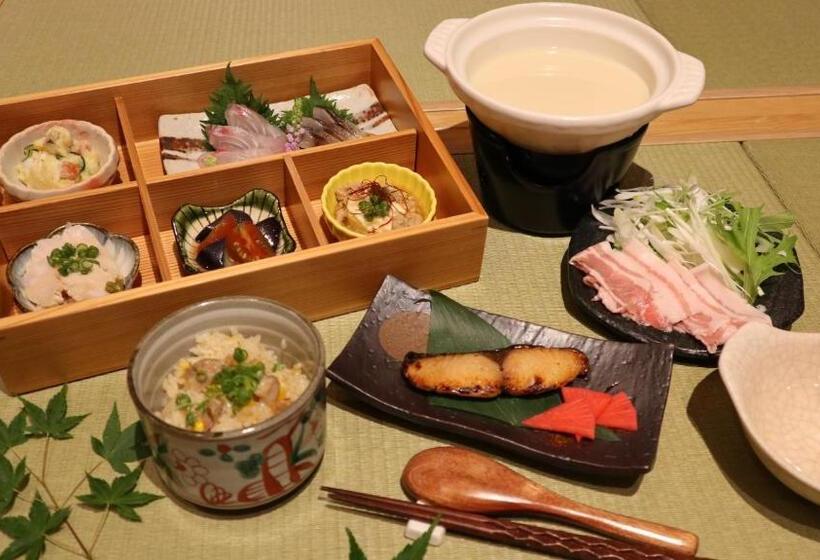 Пансион ゲストハウス酒坊多満自慢