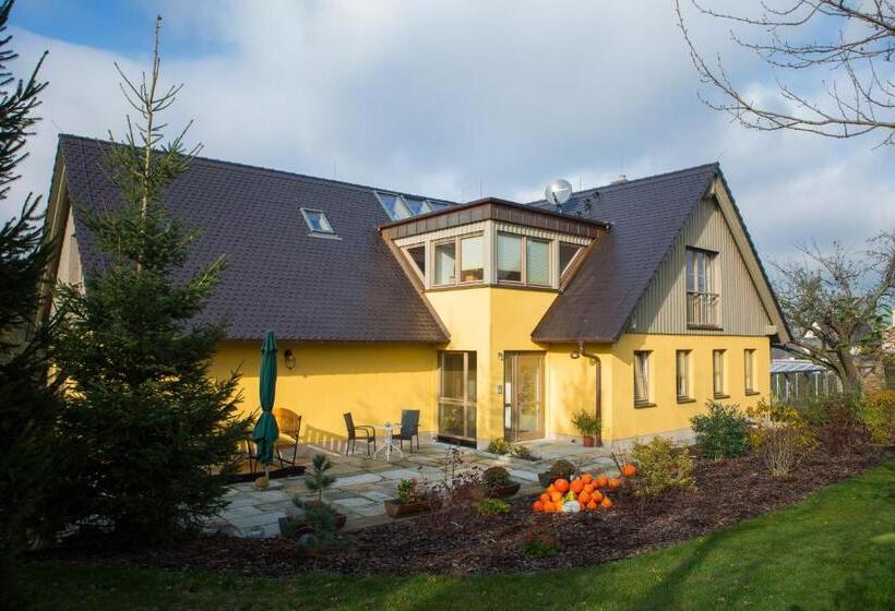 Pension Raupennest Mit Blockhaussauna