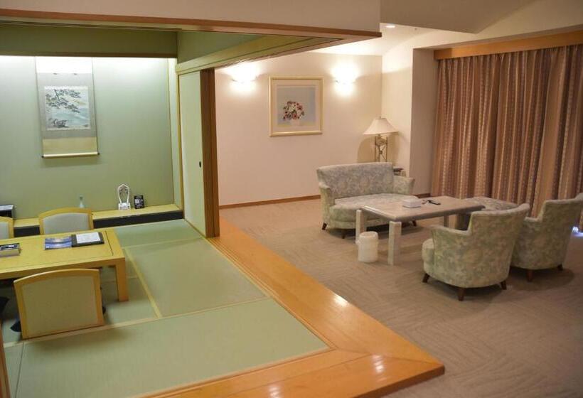 日式旅馆 The Gran Resort Elegante Awajishima
