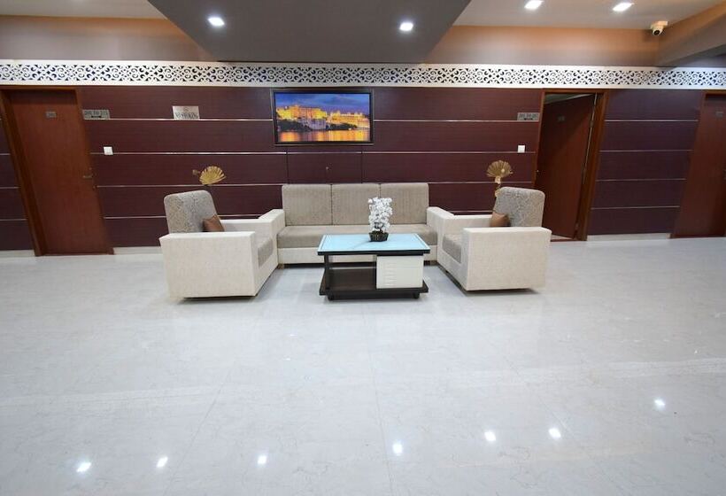 The Sky Imperial  Hotel Gopal Darshan