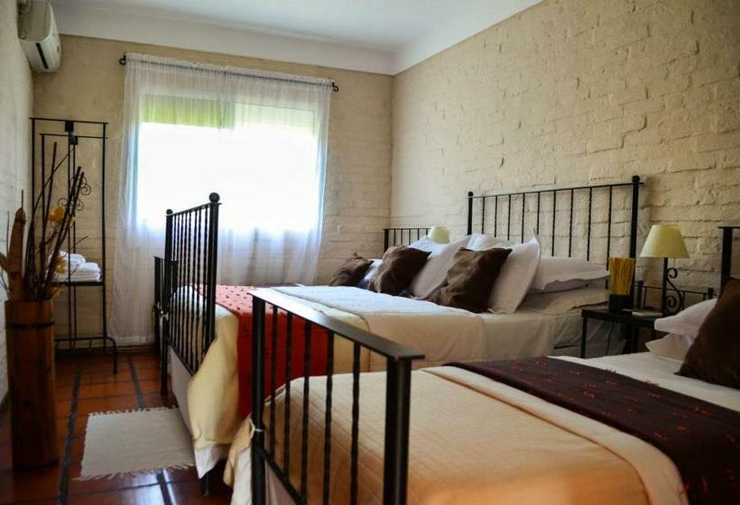 فندق صغير Del Bosque Posada