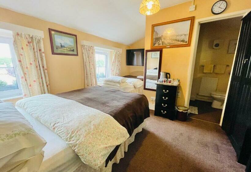 צימר Apsley Villa Guest House