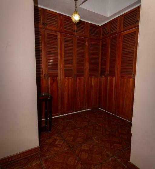 مبيت وإفطار Boruka Bnb