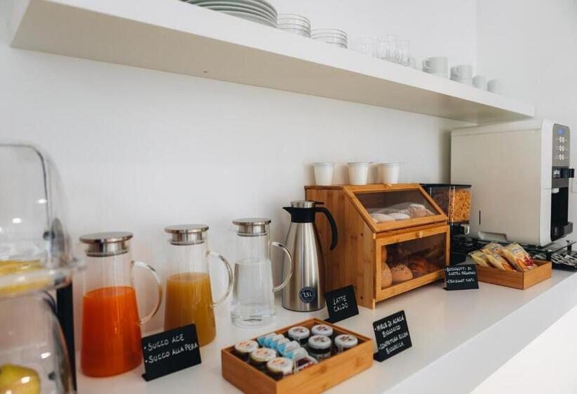 مبيت وإفطار Centoquindici Rooms & Suite