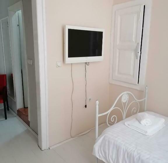 تختخواب و صبحانه Citalna Rooms