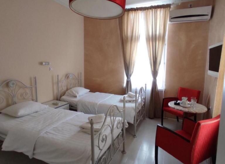 تختخواب و صبحانه Citalna Rooms