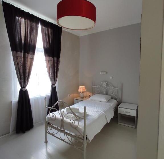 تختخواب و صبحانه Citalna Rooms