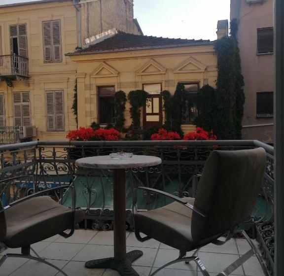 تختخواب و صبحانه Citalna Rooms