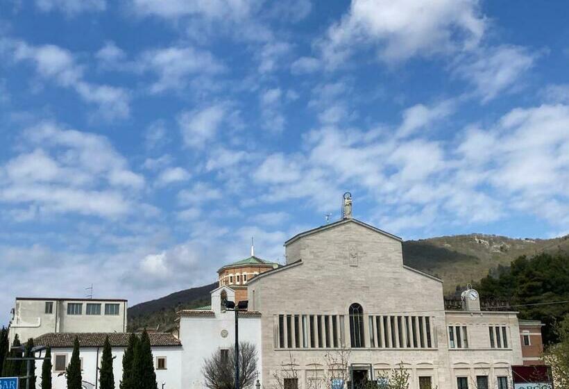 호텔 Albergo Pensione Bianco