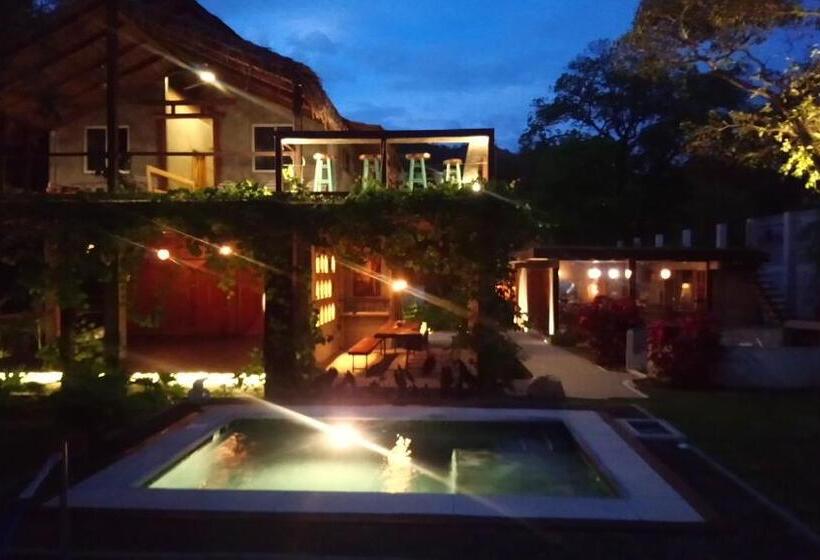 酒店 Breathe Healing & Wellness