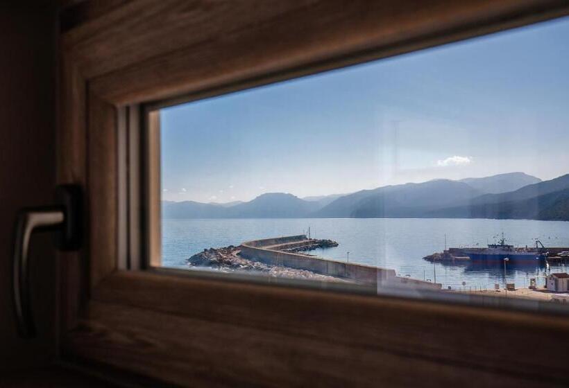 בית מלון כפרי Caramare