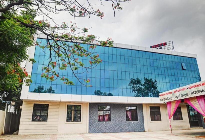 בית מלון כפרי Collection O 81434 Rama Greens