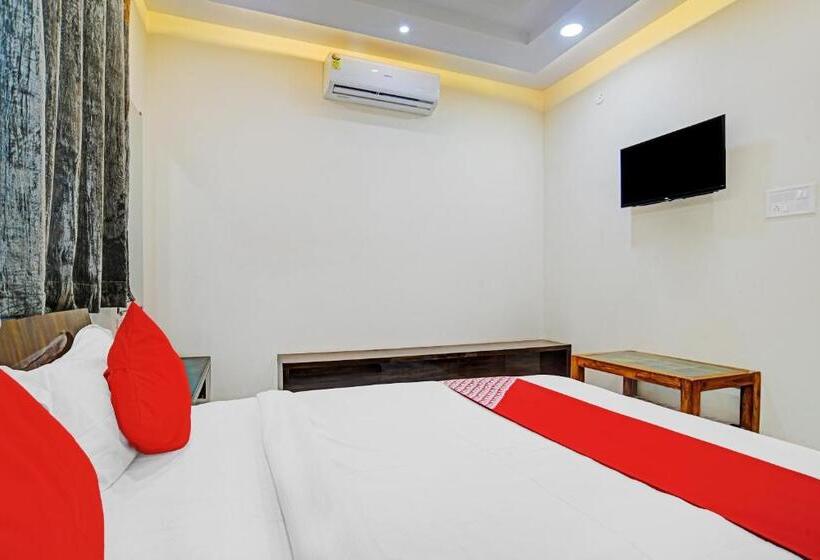 בית מלון כפרי Collection O 81434 Rama Greens