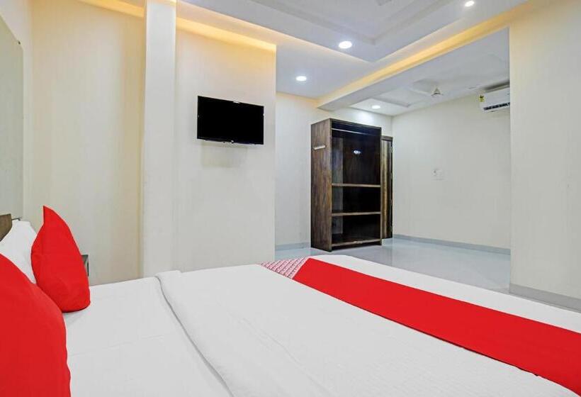 בית מלון כפרי Collection O 81434 Rama Greens